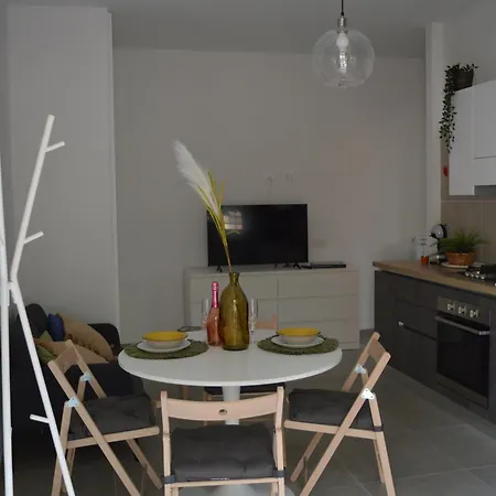 Appartamento Abruzzo Relax Home- Affitti Brevi Italia *